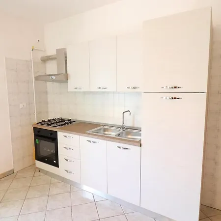 Apartment Casa Vacanze Desy A 4/5 *